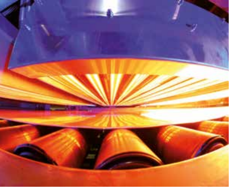 Controlled heating for plastic annealing