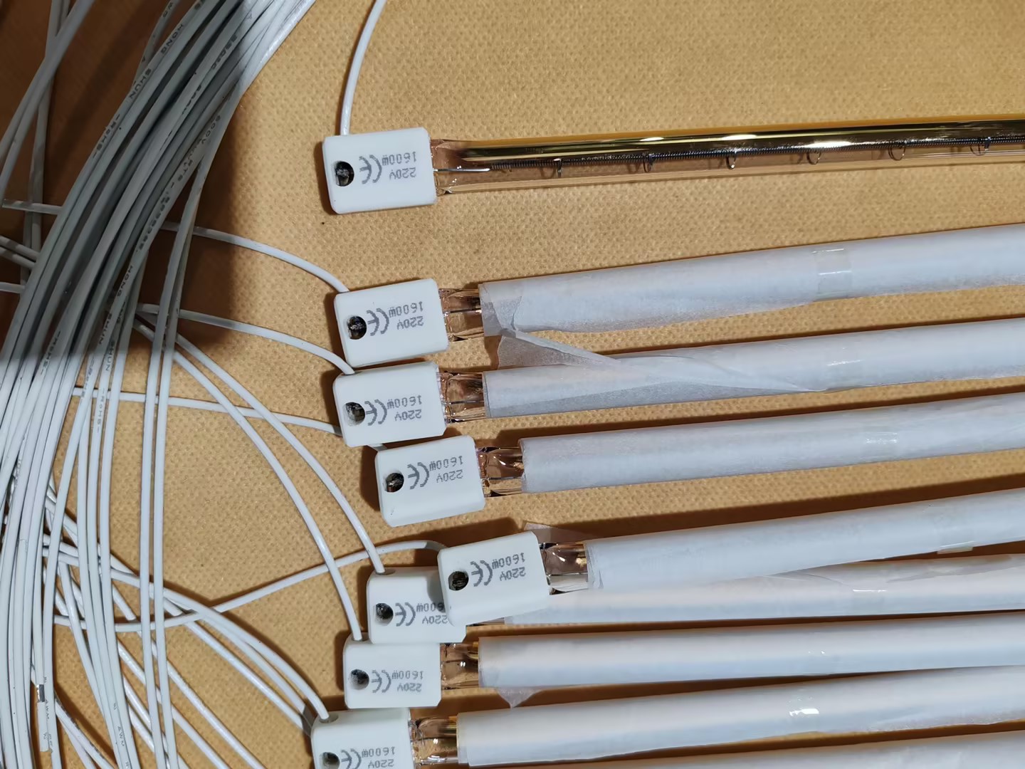 quartz halogen bulbs