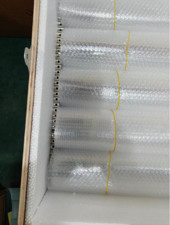 electric halogen heating element for clothes